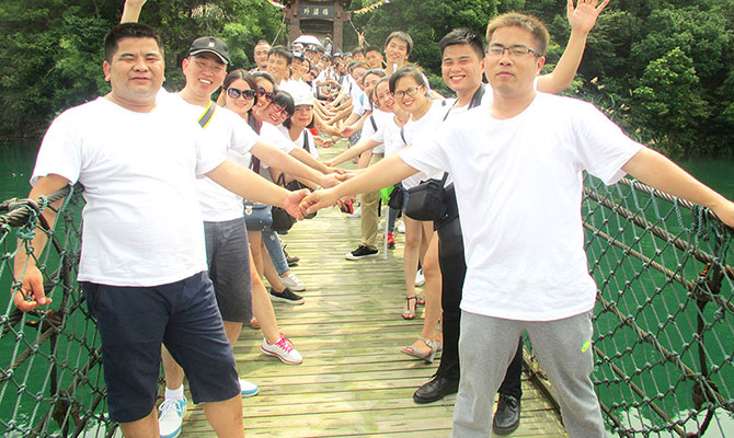 洛陽物聯(lián)網(wǎng)卡平臺之搜浪團隊柘林湖出游